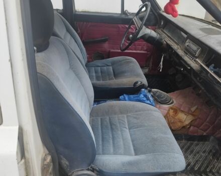 Белый ГАЗ 24-10 Волга, объемом двигателя 2.4 л и пробегом 150 тыс. км за 238 $, фото 4 на Automoto.ua