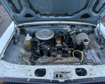 Белый ГАЗ 24-10 Волга, объемом двигателя 2.4 л и пробегом 999 тыс. км за 850 $, фото 3 на Automoto.ua