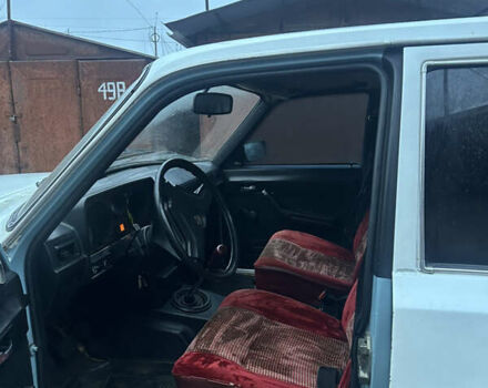 Белый ГАЗ 24-10 Волга, объемом двигателя 2.4 л и пробегом 999 тыс. км за 850 $, фото 4 на Automoto.ua