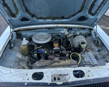 Белый ГАЗ 24-10 Волга, объемом двигателя 2.4 л и пробегом 999 тыс. км за 850 $, фото 2 на Automoto.ua