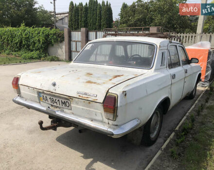 Белый ГАЗ 24-10 Волга, объемом двигателя 2.4 л и пробегом 111 тыс. км за 384 $, фото 5 на Automoto.ua