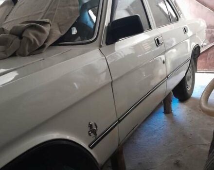 Білий ГАЗ 24-10 Волга, об'ємом двигуна 2.45 л та пробігом 123 тис. км за 1185 $, фото 6 на Automoto.ua