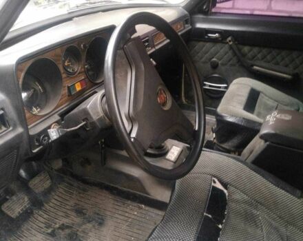 Белый ГАЗ 24-10 Волга, объемом двигателя 2 л и пробегом 10 тыс. км за 521 $, фото 2 на Automoto.ua