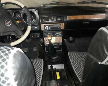 Білий ГАЗ 24-10 Волга, об'ємом двигуна 2.45 л та пробігом 123 тис. км за 1185 $, фото 4 на Automoto.ua