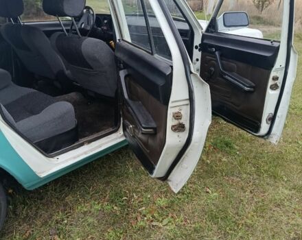 Белый ГАЗ 24-10 Волга, объемом двигателя 2.4 л и пробегом 40 тыс. км за 1300 $, фото 3 на Automoto.ua