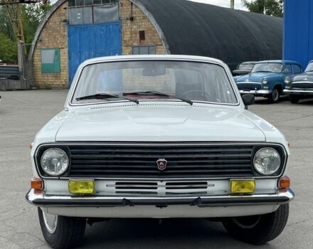 Белый ГАЗ 24-10 Волга, объемом двигателя 2.4 л и пробегом 15 тыс. км за 6000 $, фото 19 на Automoto.ua