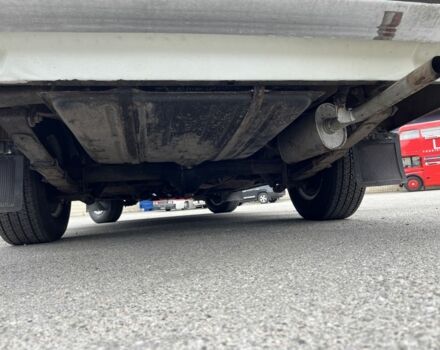 Белый ГАЗ 24-10 Волга, объемом двигателя 2.4 л и пробегом 15 тыс. км за 6000 $, фото 5 на Automoto.ua