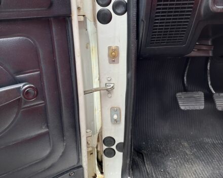 Белый ГАЗ 24-10 Волга, объемом двигателя 2.4 л и пробегом 15 тыс. км за 6000 $, фото 23 на Automoto.ua