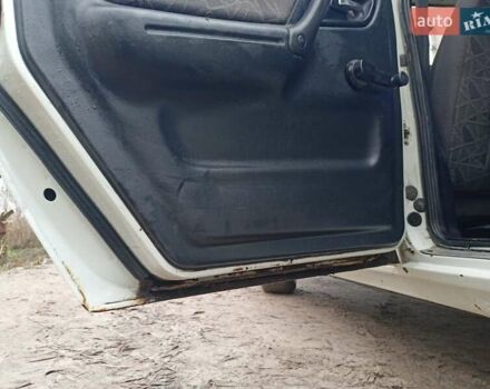 Белый ГАЗ 24-10 Волга, объемом двигателя 2.45 л и пробегом 450 тыс. км за 1200 $, фото 14 на Automoto.ua