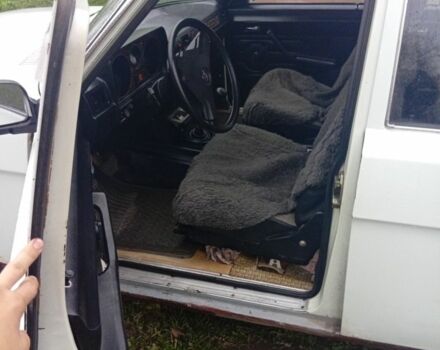 Белый ГАЗ 24-10 Волга, объемом двигателя 0 л и пробегом 30 тыс. км за 750 $, фото 4 на Automoto.ua