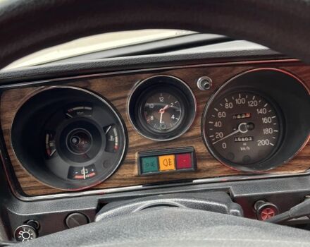 Белый ГАЗ 24-10 Волга, объемом двигателя 2.4 л и пробегом 15 тыс. км за 6000 $, фото 8 на Automoto.ua