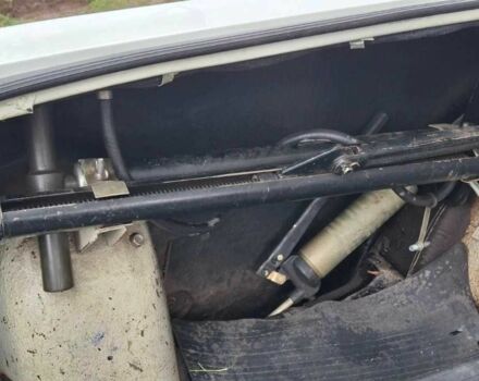 Белый ГАЗ 24-10 Волга, объемом двигателя 2.45 л и пробегом 30 тыс. км за 2500 $, фото 15 на Automoto.ua