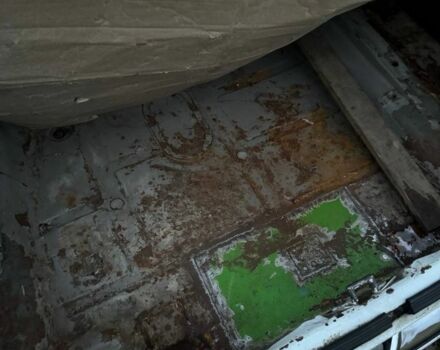 Белый ГАЗ 24-10 Волга, объемом двигателя 2.4 л и пробегом 50 тыс. км за 1191 $, фото 9 на Automoto.ua