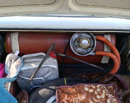 Белый ГАЗ 24-10 Волга, объемом двигателя 2.5 л и пробегом 88 тыс. км за 644 $, фото 3 на Automoto.ua