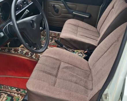 Белый ГАЗ 24-10 Волга, объемом двигателя 2.45 л и пробегом 30 тыс. км за 2500 $, фото 13 на Automoto.ua