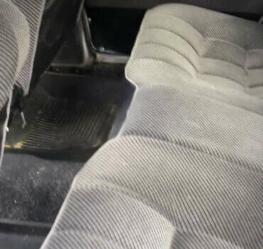 Белый ГАЗ 24-10 Волга, объемом двигателя 2.4 л и пробегом 300 тыс. км за 409 $, фото 10 на Automoto.ua