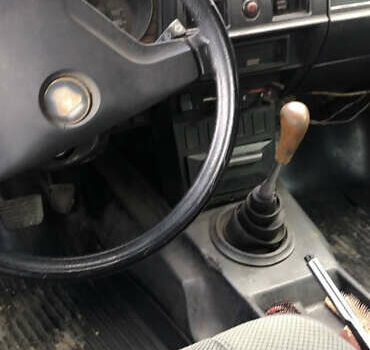 Белый ГАЗ 24-10 Волга, объемом двигателя 2.4 л и пробегом 300 тыс. км за 409 $, фото 12 на Automoto.ua