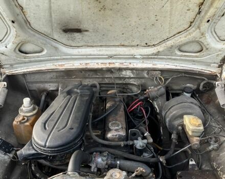 Белый ГАЗ 24-10 Волга, объемом двигателя 2.5 л и пробегом 30 тыс. км за 477 $, фото 6 на Automoto.ua