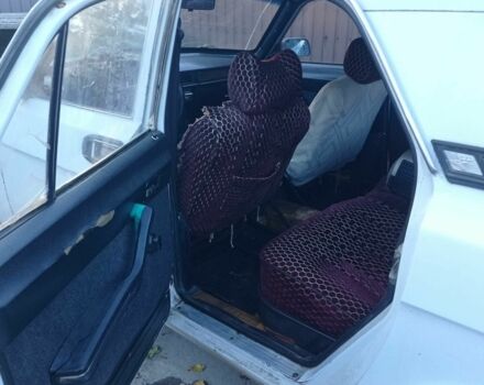 ГАЗ 24-10 Волга 2000 в Виннице на Automoto.ua Белый ГАЗ 24-10 Волга, объемом двигателя 0 л и пробегом 100 тыс. км за 800 $, фото 2 на Automoto.ua