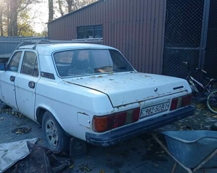 ГАЗ 24-10 Волга 2000 в Виннице на Automoto.ua Белый ГАЗ 24-10 Волга, объемом двигателя 0 л и пробегом 100 тыс. км за 800 $, фото 1 на Automoto.ua