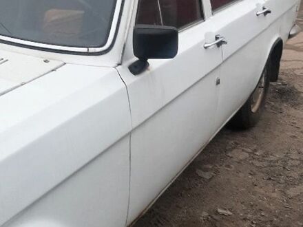Белый ГАЗ 24-10 Волга, объемом двигателя 2.5 л и пробегом 100 тыс. км за 712 $, фото 1 на Automoto.ua