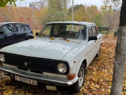 ГАЗ 24-10 Волга 1987 у Харкові на Automoto.ua Білий ГАЗ 24-10 Волга, об'ємом двигуна 2.45 л та пробігом 3 тис. км за 832 $, фото 1 на Automoto.ua