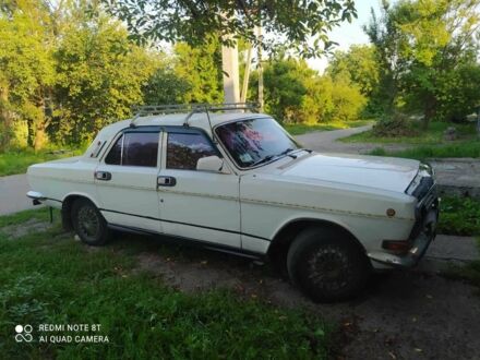 Белый ГАЗ 24-10 Волга, объемом двигателя 0.24 л и пробегом 3 тыс. км за 751 $, фото 1 на Automoto.ua
