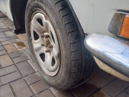 Белый ГАЗ 24-10 Волга, объемом двигателя 2.4 л и пробегом 136 тыс. км за 597 $, фото 1 на Automoto.ua