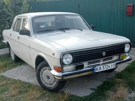 ГАЗ 24-10 Волга 1988 в Калинівка на Automoto.ua Белый ГАЗ 24-10 Волга, объемом двигателя 2.4 л и пробегом 191 тыс. км за 1499 $, фото 1 на Automoto.ua