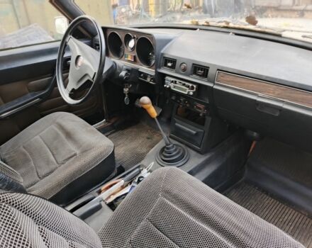 Бежевый ГАЗ 24-10 Волга, объемом двигателя 0 л и пробегом 100 тыс. км за 478 $, фото 5 на Automoto.ua