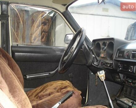 Бежевый ГАЗ 24-10 Волга, объемом двигателя 0 л и пробегом 90 тыс. км за 826 $, фото 2 на Automoto.ua