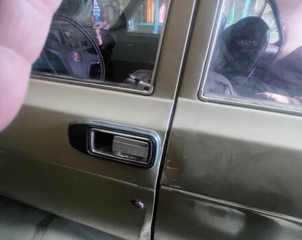 Бежевый ГАЗ 24-10 Волга, объемом двигателя 2.45 л и пробегом 68 тыс. км за 800 $, фото 6 на Automoto.ua