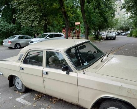 Бежевый ГАЗ 24-10 Волга, объемом двигателя 2.5 л и пробегом 80 тыс. км за 592 $, фото 1 на Automoto.ua