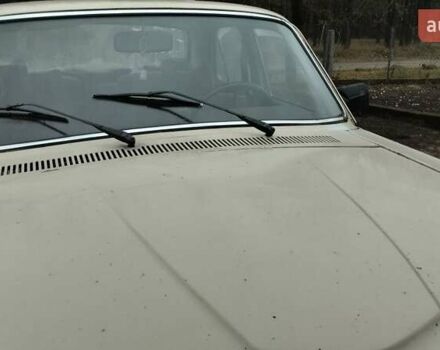 Бежевый ГАЗ 24-10 Волга, объемом двигателя 2.4 л и пробегом 400 тыс. км за 500 $, фото 5 на Automoto.ua