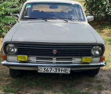 ГАЗ 24-10 Волга 1988 у Запоріжжя на Automoto.ua Бежевий ГАЗ 24-10 Волга, об'ємом двигуна 0 л та пробігом 300 тис. км за 965 $, фото 1 на Automoto.ua