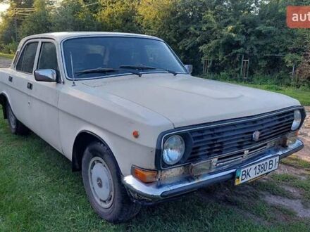 ГАЗ 24-10 Волга 1990 у Рівному на Automoto.ua Бежевий ГАЗ 24-10 Волга, об'ємом двигуна 2.4 л та пробігом 200 тис. км за 950 $, фото 1 на Automoto.ua