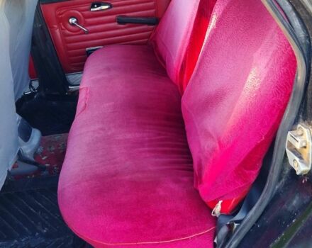 Черный ГАЗ 24-10 Волга, объемом двигателя 2.4 л и пробегом 100 тыс. км за 600 $, фото 4 на Automoto.ua