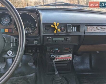 Чорний ГАЗ 24-10 Волга, об'ємом двигуна 2.45 л та пробігом 184 тис. км за 1200 $, фото 3 на Automoto.ua