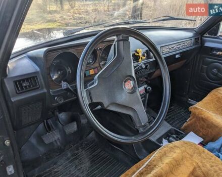Чорний ГАЗ 24-10 Волга, об'ємом двигуна 2.45 л та пробігом 184 тис. км за 1200 $, фото 5 на Automoto.ua
