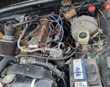 Черный ГАЗ 24-10 Волга, объемом двигателя 2.4 л и пробегом 128 тыс. км за 714 $, фото 5 на Automoto.ua