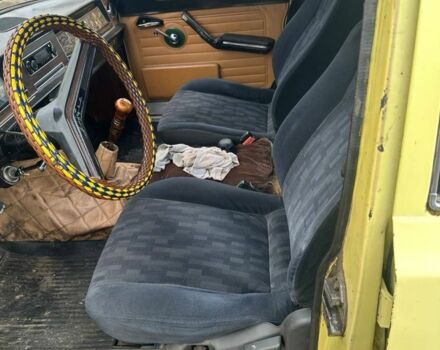 Жовтий ГАЗ 24-10 Волга, об'ємом двигуна 2.4 л та пробігом 180 тис. км за 641 $, фото 6 на Automoto.ua