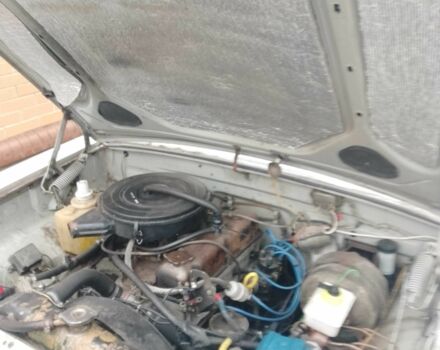 Серый ГАЗ 24-10 Волга, объемом двигателя 2.4 л и пробегом 150 тыс. км за 1200 $, фото 4 на Automoto.ua