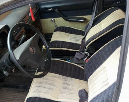 Серый ГАЗ 24-10 Волга, объемом двигателя 2.4 л и пробегом 23 тыс. км за 832 $, фото 2 на Automoto.ua