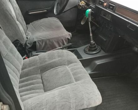 Синий ГАЗ 24-10 Волга, объемом двигателя 0 л и пробегом 120 тыс. км за 828 $, фото 5 на Automoto.ua