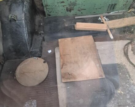 Зелений ГАЗ 24-10 Волга, об'ємом двигуна 0 л та пробігом 30 тис. км за 239 $, фото 3 на Automoto.ua