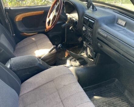 Зеленый ГАЗ 24-10 Волга, объемом двигателя 2.4 л и пробегом 150 тыс. км за 850 $, фото 5 на Automoto.ua