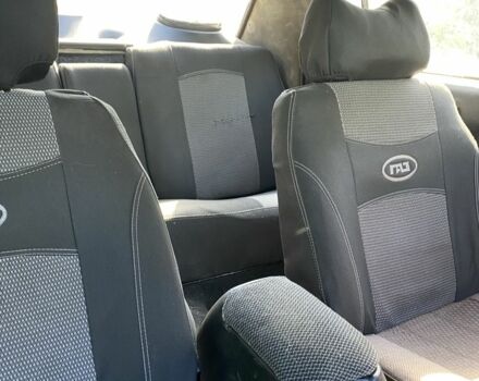 Зеленый ГАЗ 24-10 Волга, объемом двигателя 2.4 л и пробегом 150 тыс. км за 850 $, фото 6 на Automoto.ua