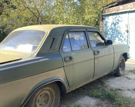 Зеленый ГАЗ 24-10 Волга, объемом двигателя 2.4 л и пробегом 150 тыс. км за 850 $, фото 2 на Automoto.ua