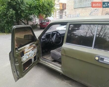 ГАЗ 24-10 Волга 1988 в Киеве на Automoto.ua Зеленый ГАЗ 24-10 Волга, объемом двигателя 2.45 л и пробегом 100 тыс. км за 800 $, фото 5 на Automoto.ua