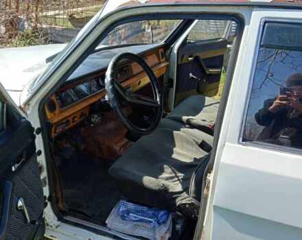Белый ГАЗ 24, объемом двигателя 2.4 л и пробегом 300 тыс. км за 601 $, фото 10 на Automoto.ua